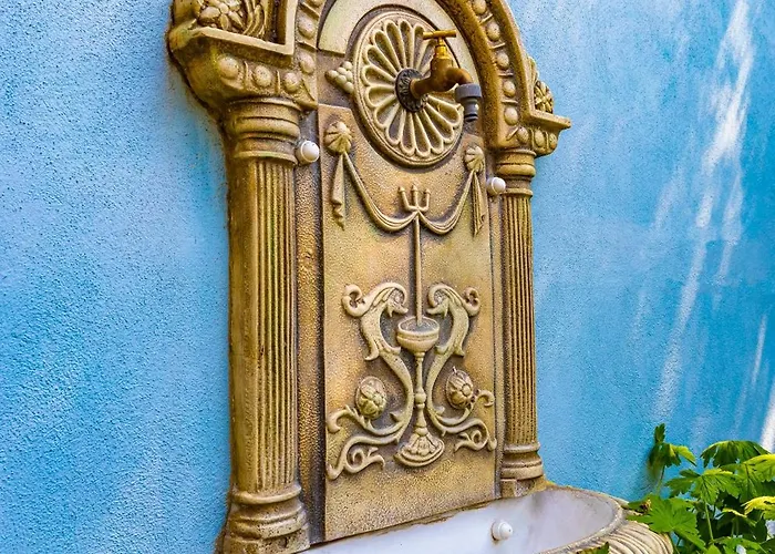 Blacksmith's House - Old Town